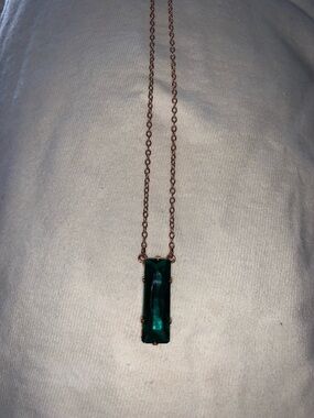 Emerald Green Rectangular Pendant Necklace - Unbranded